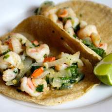 Tacos de Camarones al Mojo de Ajo (Sautéed Shrimp Tacos)
