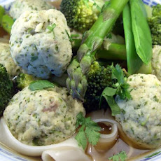 Coriander (Cilantro) Fish Ball Soup
