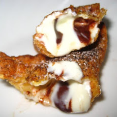Ridiculously Easy 4-Ingredient Chocolate Chip Won Tons