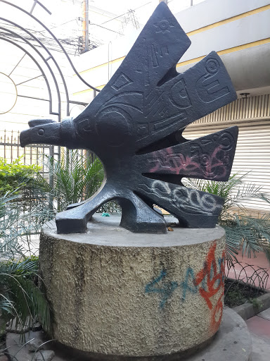 Escultura Del Condor Andino