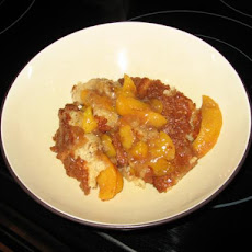 Southern Cinnamon Peach Cobbler