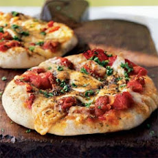 Herbed Cheese Pizza (Lahmacun)