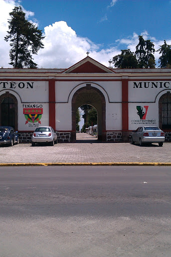 Panteon Municipal Tenango