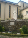 Maria Statue 