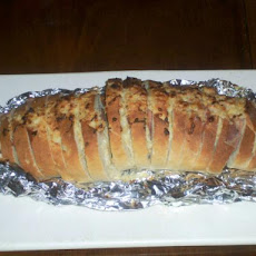 Garlic Cheese Bread With Prosciutto
