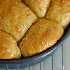 Pumpkin Maple Oat Rolls