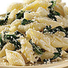 Spinach and Ricotta with Shells