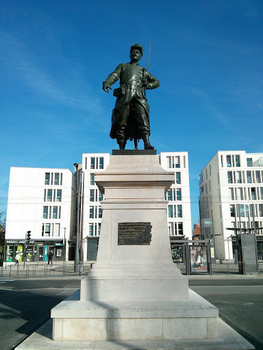 Statue Sergent Blandan