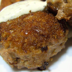 Juicy Lamburgers With Rosemary-Mint Sauce