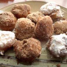 Cinnamon Doughnut Holes