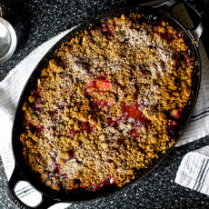 Pear, Cranberry and Gingersnap Crumble