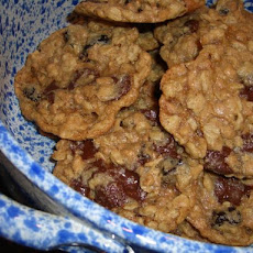 Toffee Oatmeal Dried Cherry Cookies