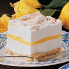Lemon Schaum Torte