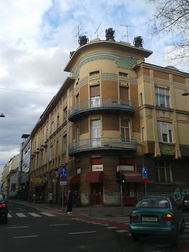 Old Building Petrinjska