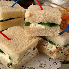 Spinach Tea Sandwiches
