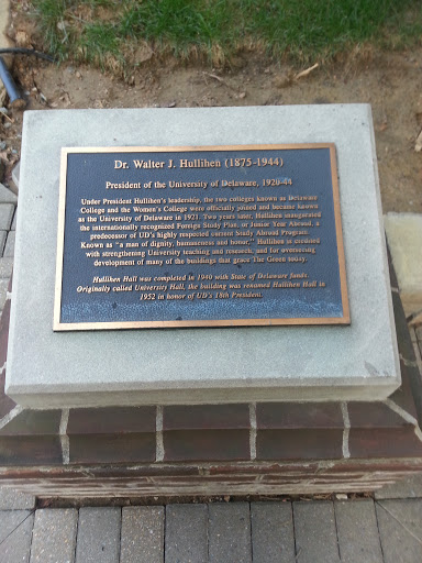 Walter Hullihen Memorial