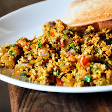Akoori (Indian Scrambled Eggs)