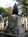 Szacsvay Imre szobra