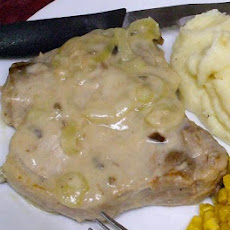 Simple and delicious stove top mushroom gravy pork chops
