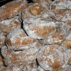 Norwegian Cake Doughnuts (Hjortebakkels)