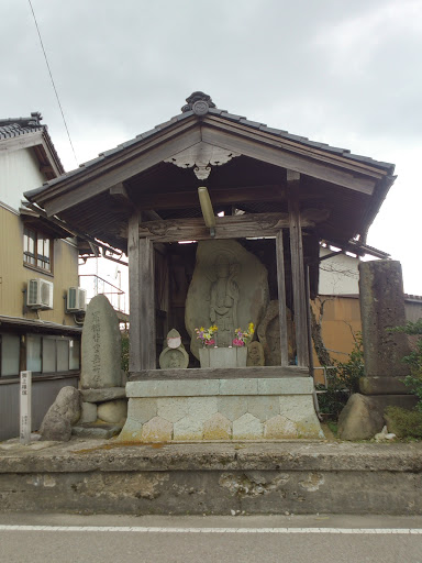 御上様塚 okamisama mound