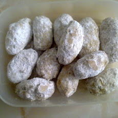 Deditos De Nuez (Nutfingers), Nutty Fingers, Lady Fingers.