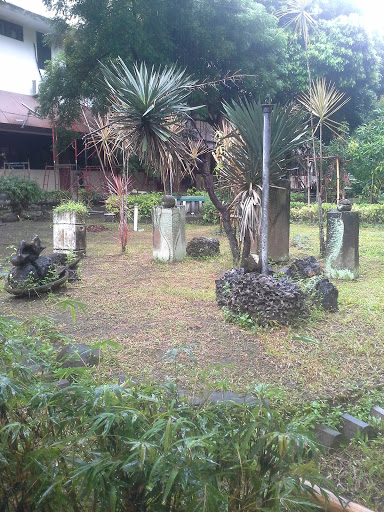 Karang Cadas Statue