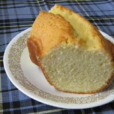 Lemon Lover's Pound Cake