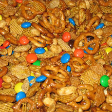 Caramel Crispix Mix W/ M&m's