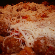 Seashells' One-Pan Pasta and Meatballs