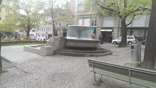 Fountain with Female Statues