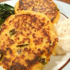 Sweet Potato Salmon Cakes with Chipotle Aioli