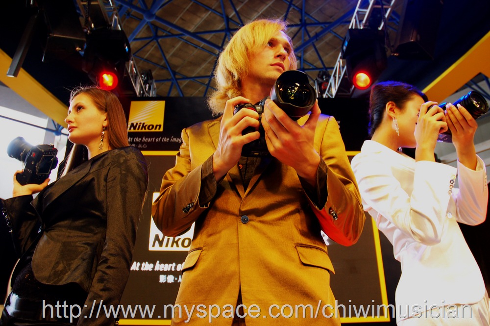 [Nikon Model Three[10].jpg]