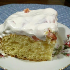 Fresh Strawberry Cake