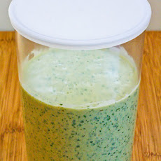 Cafe Rio Style Creamy Tomatillo Salad Dressing