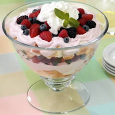 Berry Pudding Trifle