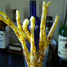 Cheesy Pub Straws
