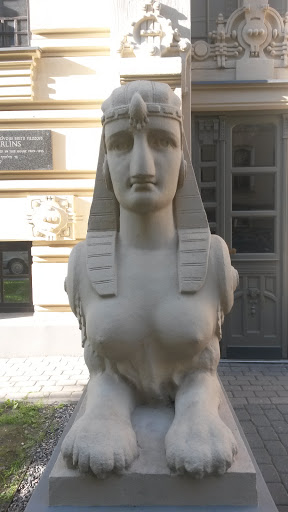 Art Noveau - Sphinx Portal