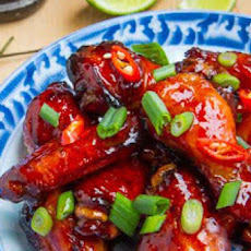 Vietnamese Style Caramel Chicken Wings