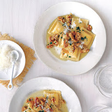 Cheese Ravioli with Toasted Walnuts