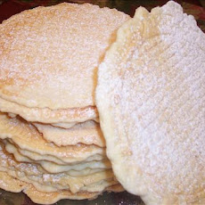 Pizelles (Italian Waffle Cookies)