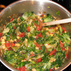 Braised Escarole w/Tomatoes