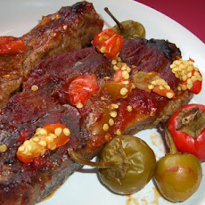 Pork Ribs With Garlic, Chilies and Tomato