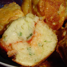 Tomato, Cheese and Onion Muffins