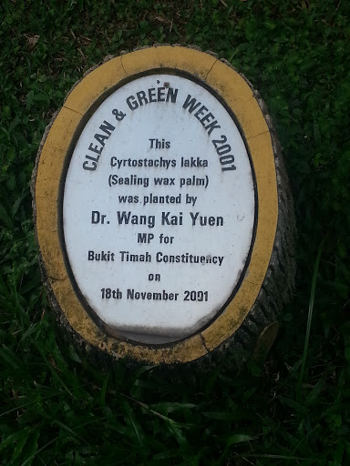 Clean and Green 2K1 Commemorative Plaque