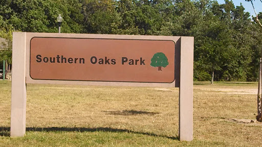 Southern Oaks Park Sign