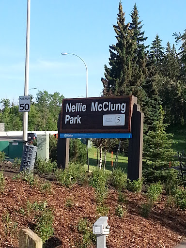 Nellie McClung Park Entrance