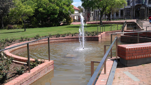 UFS Main Building Fountain 