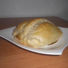 Cheesy Chicken Spinach Appetizer Puffs