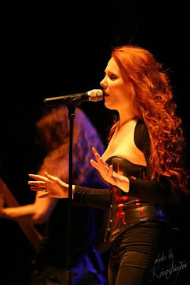 Simone Simons